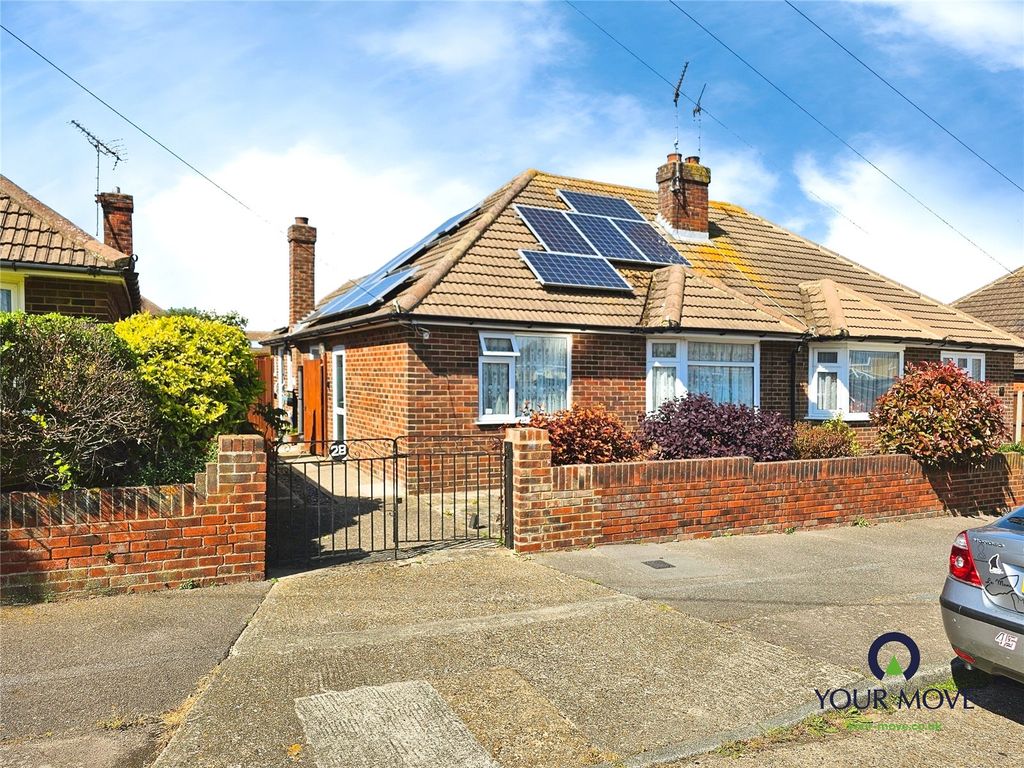 Property photo 1 of 10 External