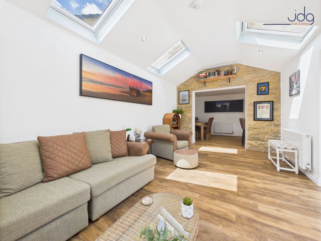 Property photo 3 of 22 Extension, Living Space