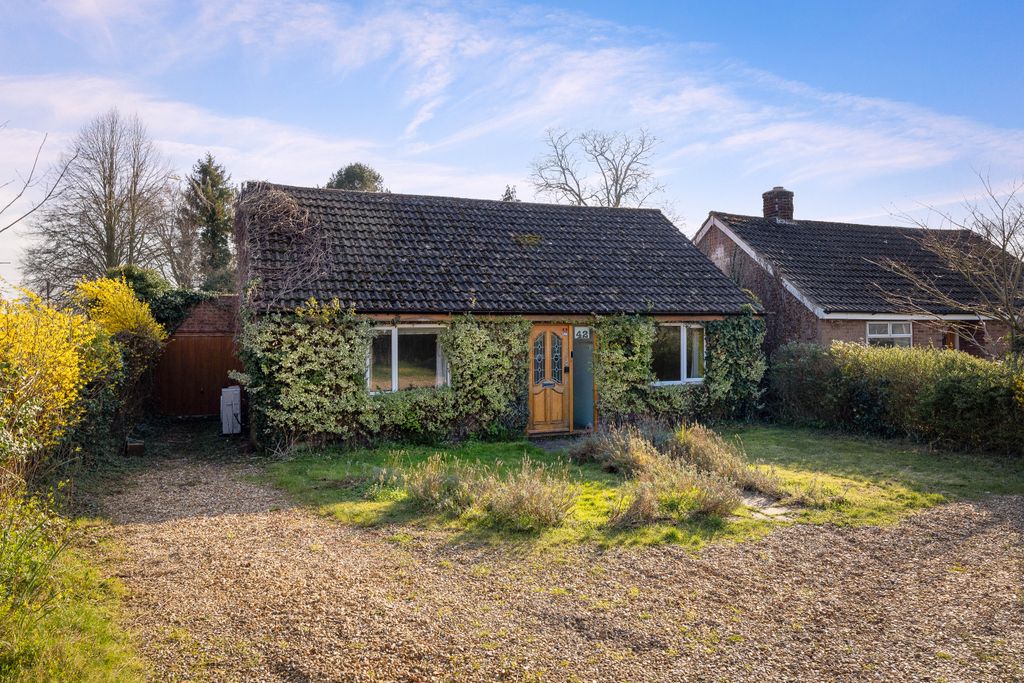 Property photo 2 of 16 Front