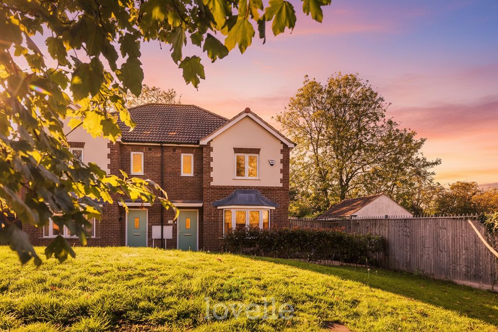 Property photo 1 of 31