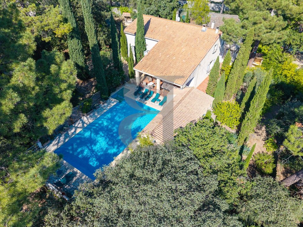 Property photo 3 of 25