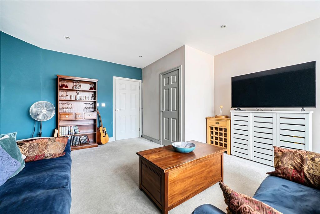 Property photo 3 of 18 1501945 (10).Jpg