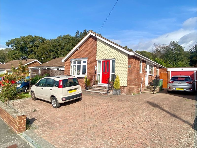 Property photo 1 of 16 Front