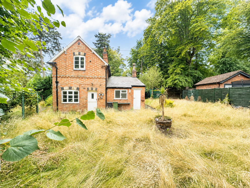 Property photo 1 of 9