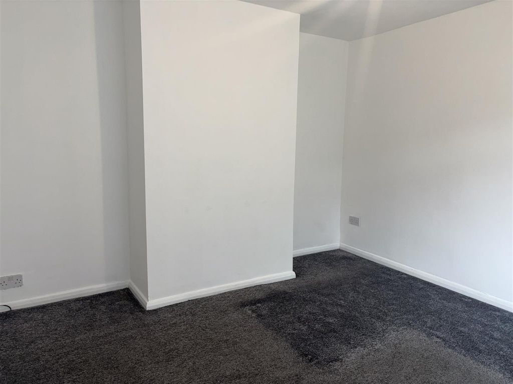 Property photo 3 of 14 Img_9844.Jpeg