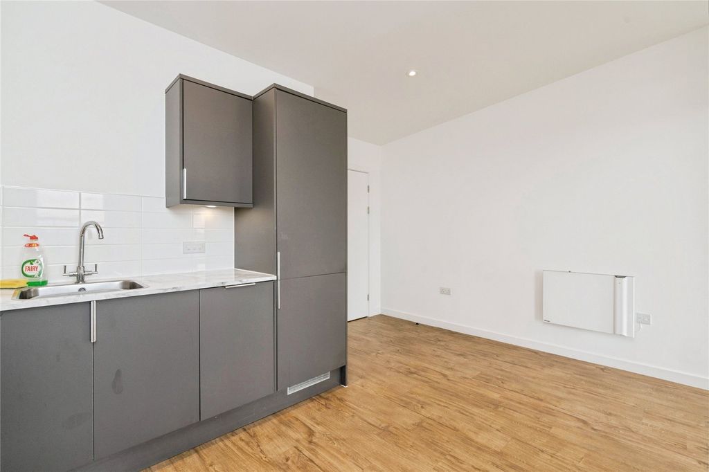 Property photo 3 of 18 Picture No. 26
