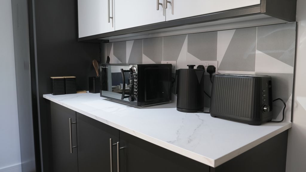 Property photo 2 of 14 Dsc03782 (1)