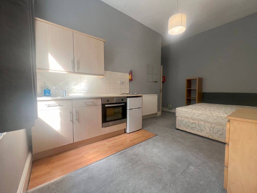 Property photo 1 of 4