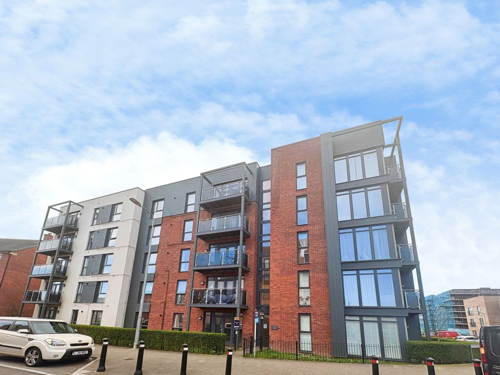 Property photo 1 of 10