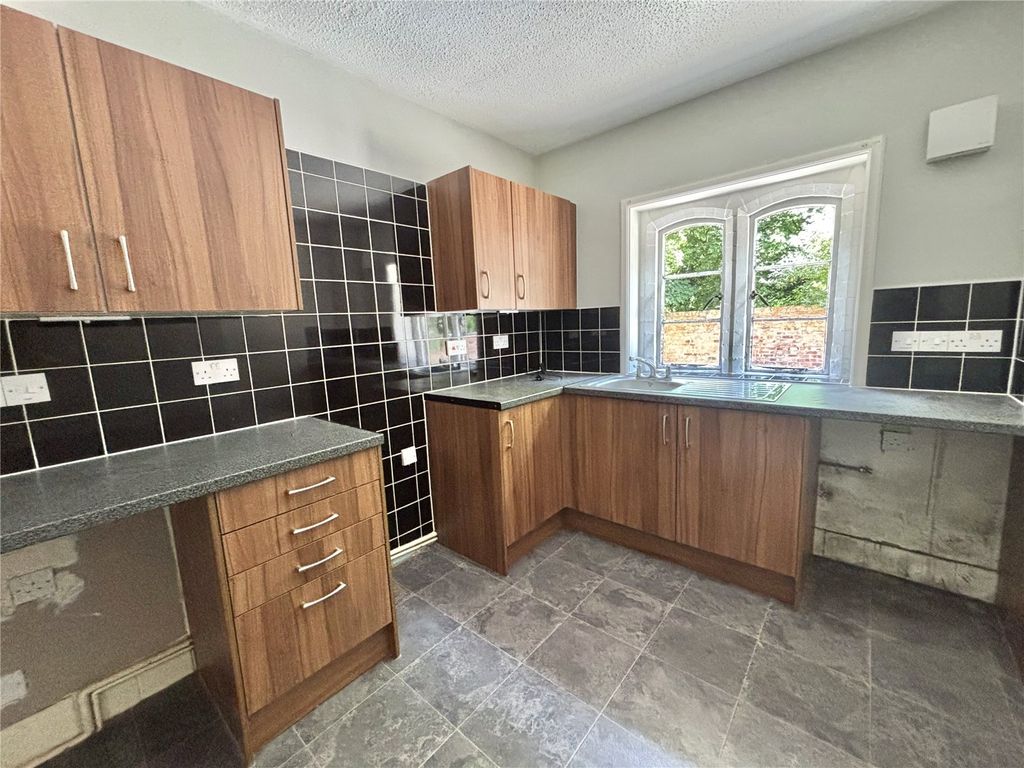 Property photo 3 of 7 Picture No. 07