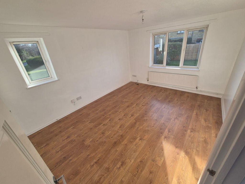 Property photo 3 of 11 Binder1.pdf_Page_10.Jpg