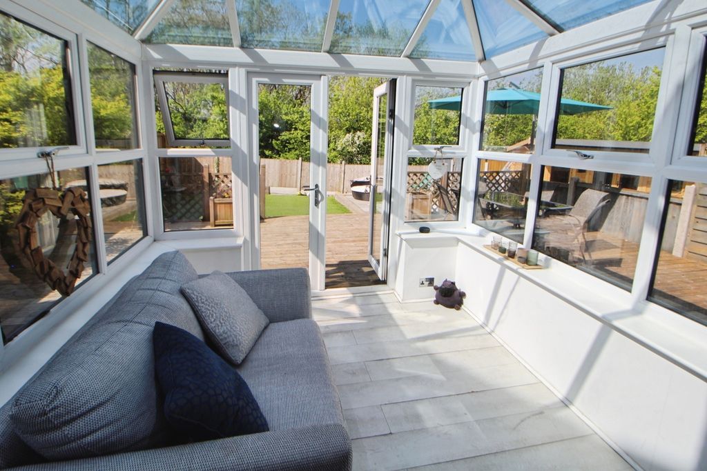 Property photo 3 of 19 Pbox-Img.Jpg