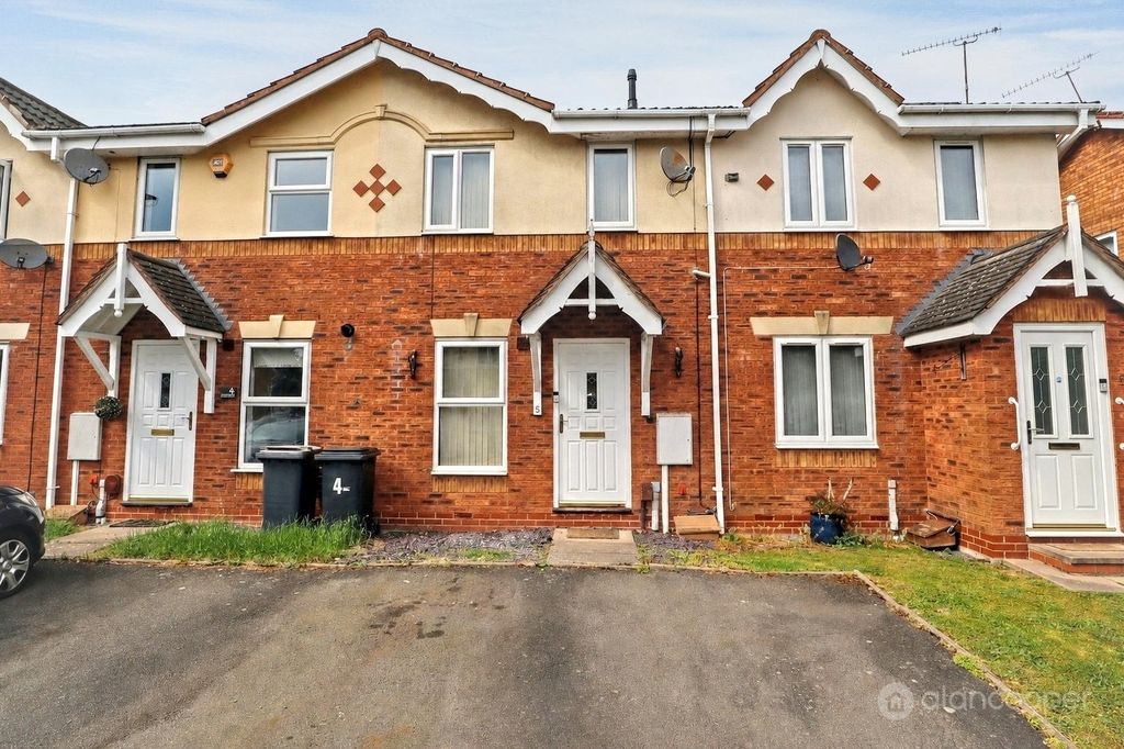Property photo 1 of 15 5042471