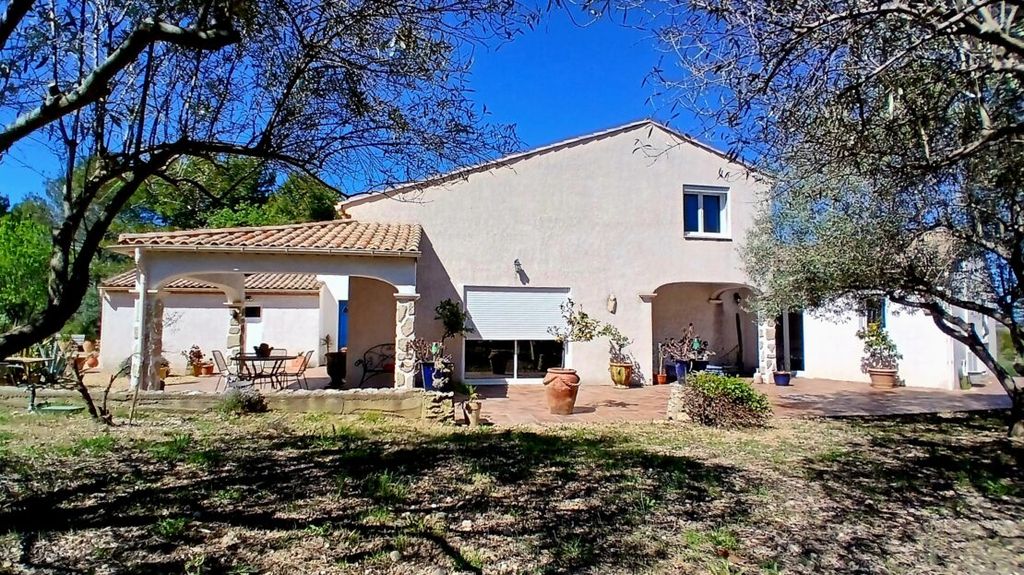 Property photo 1 of 35