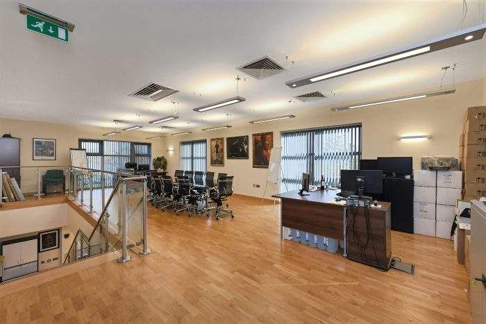 Property photo 2 of 7