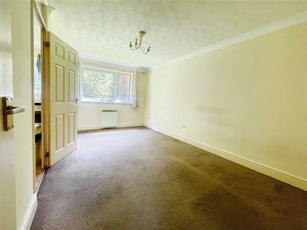 Property photo 3 of 6 Picture No. 04