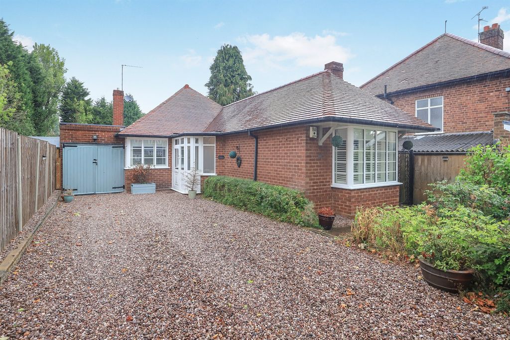 Property photo 1 of 24