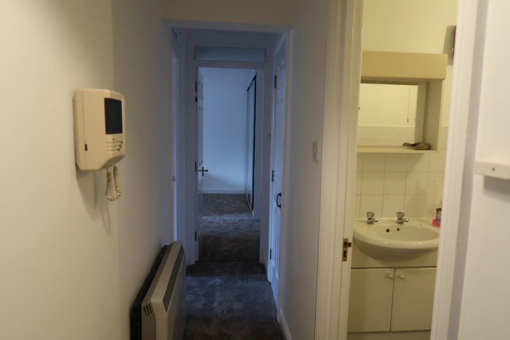 Property photo 2 of 12 Img_2230.Jpg