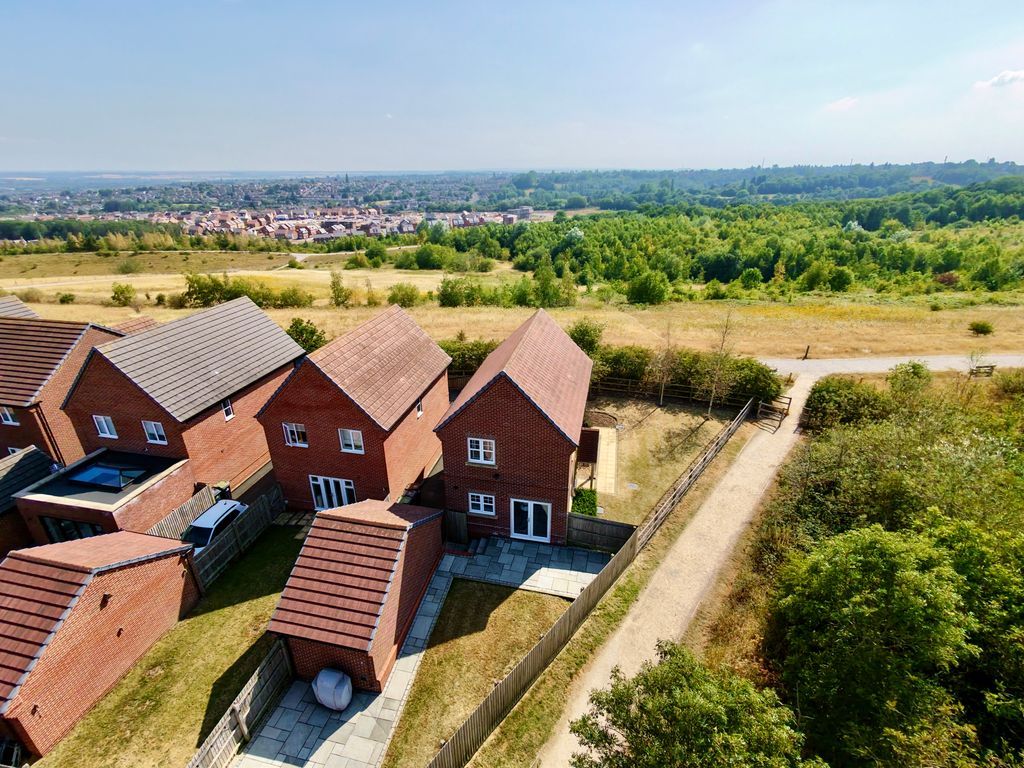 Property photo 2 of 25 Dji_Fly_20260714_160002_0065_1784041566908_Photo