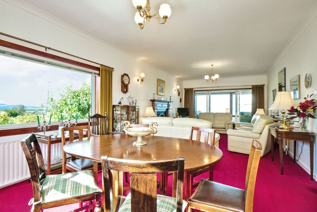 Property photo 2 of 14 Property Image 2