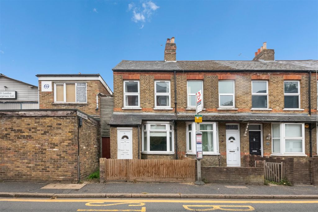 Property photo 1 of 13