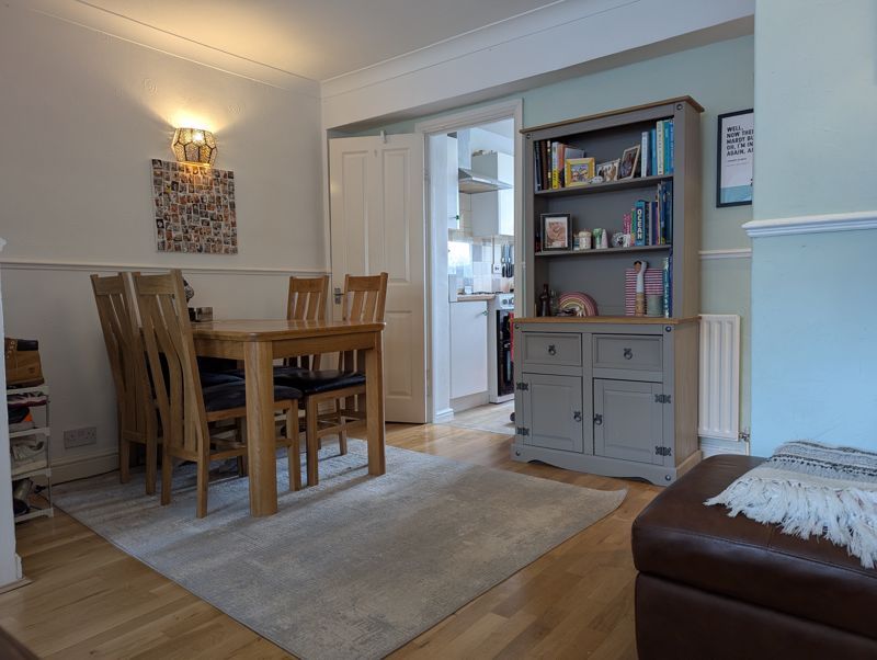 Property photo 2 of 15 Photo 12