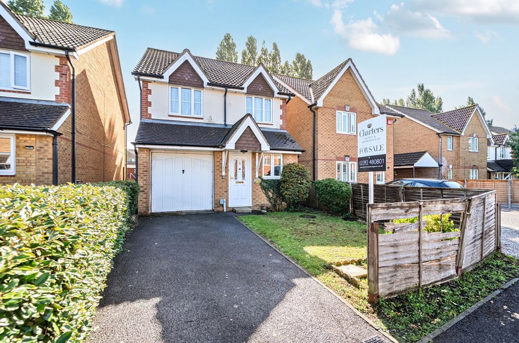 Property photo 1 of 10 1353685-9-68c2B80...