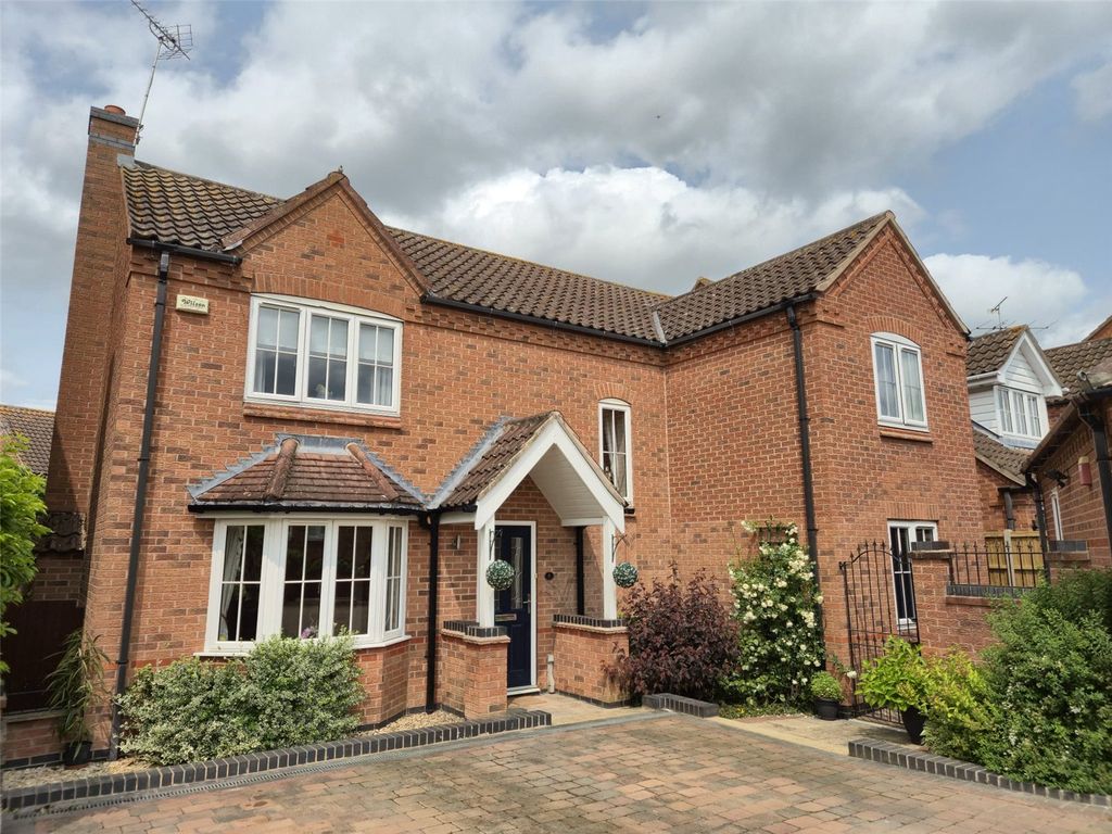 Property photo 2 of 20 Picture No. 24