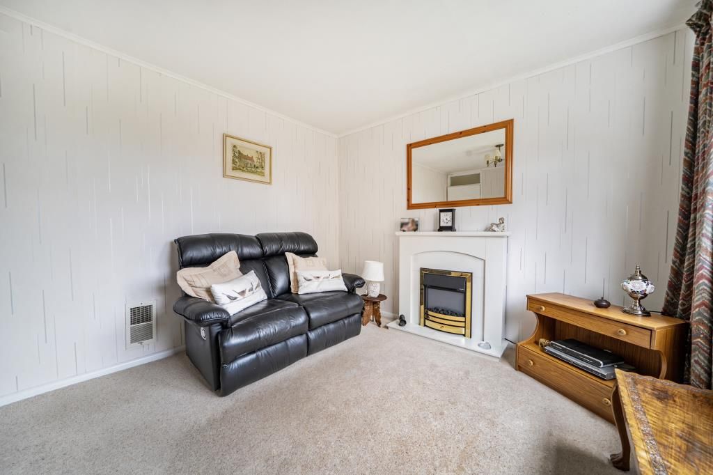 Property photo 2 of 20 Living Area