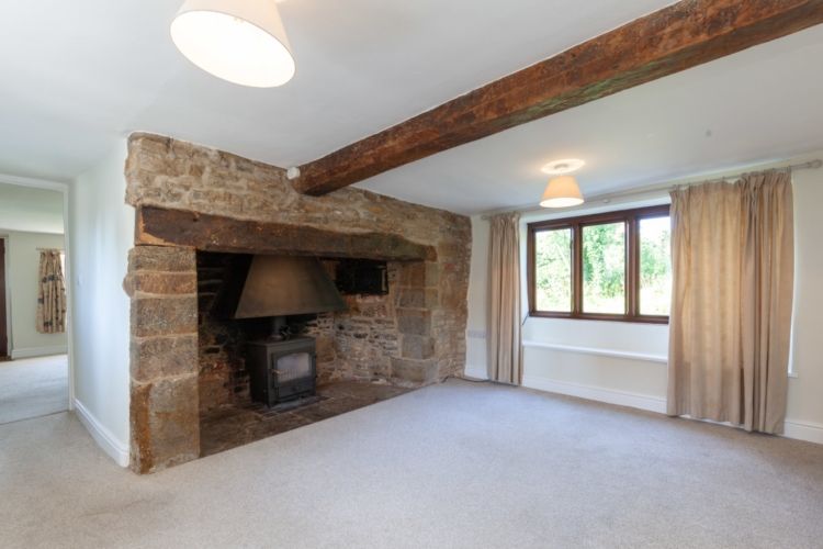 Property photo 2 of 10 231631-Std