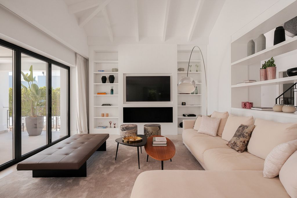 Property photo 3 of 30