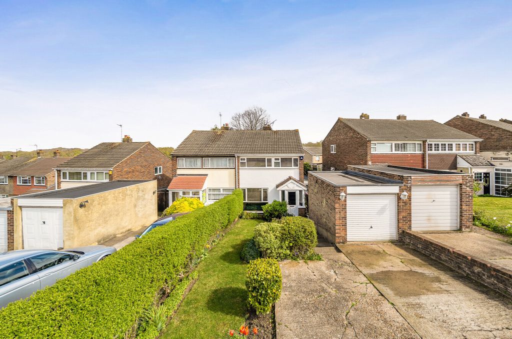 Property photo 1 of 21 Front Elevation