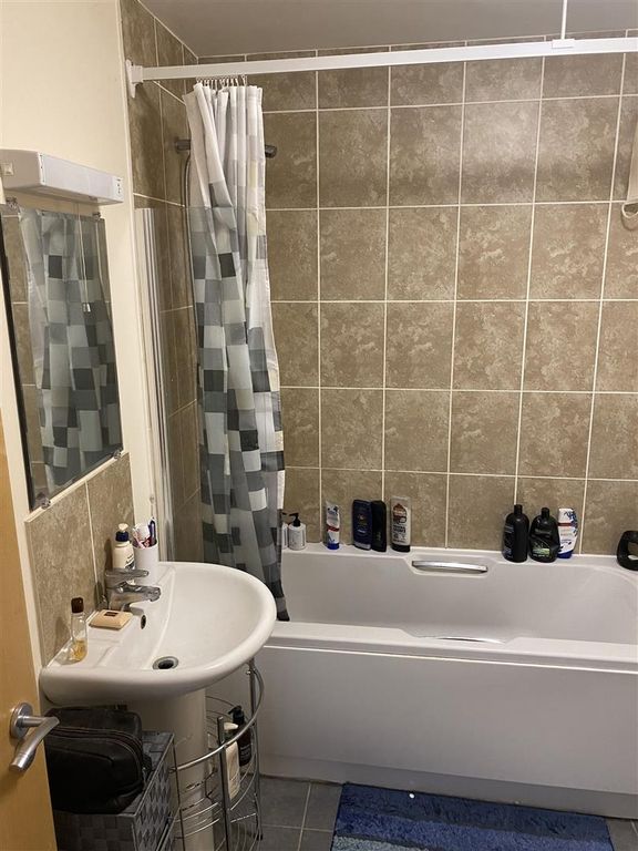 Property photo 3 of 4 Bathroom-Min.Jpg