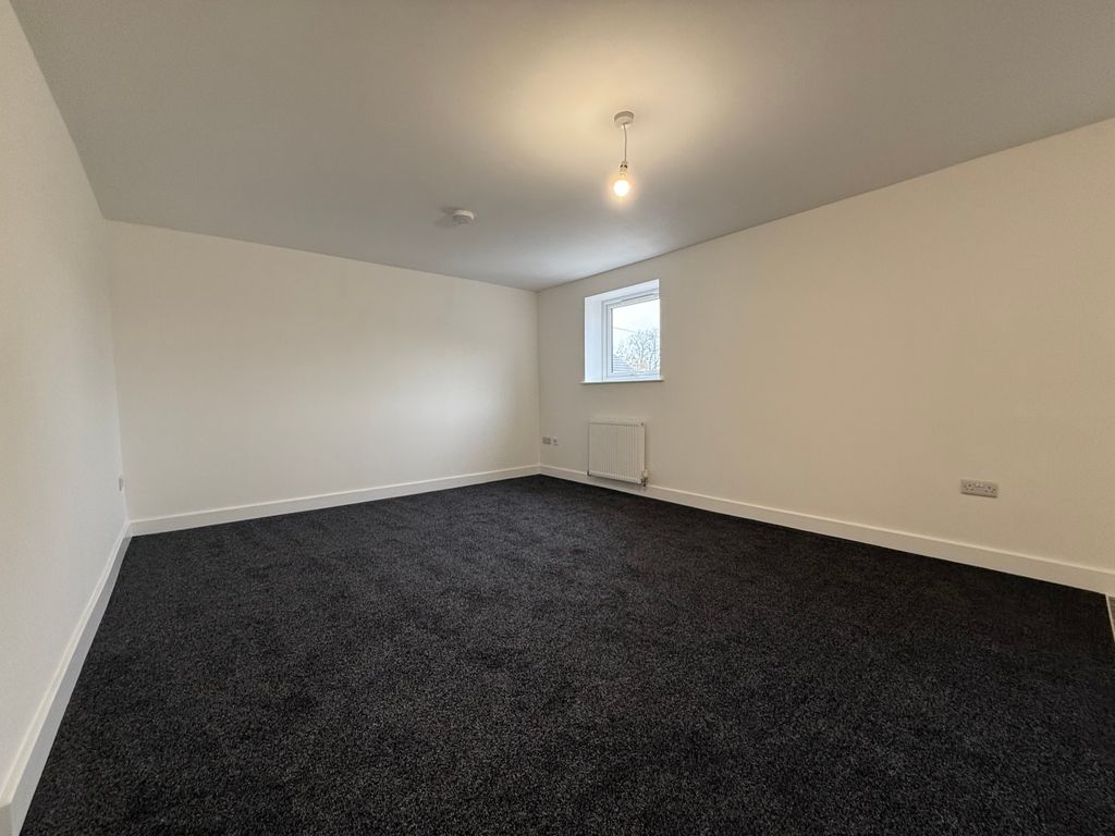 Property photo 2 of 4 Living Area