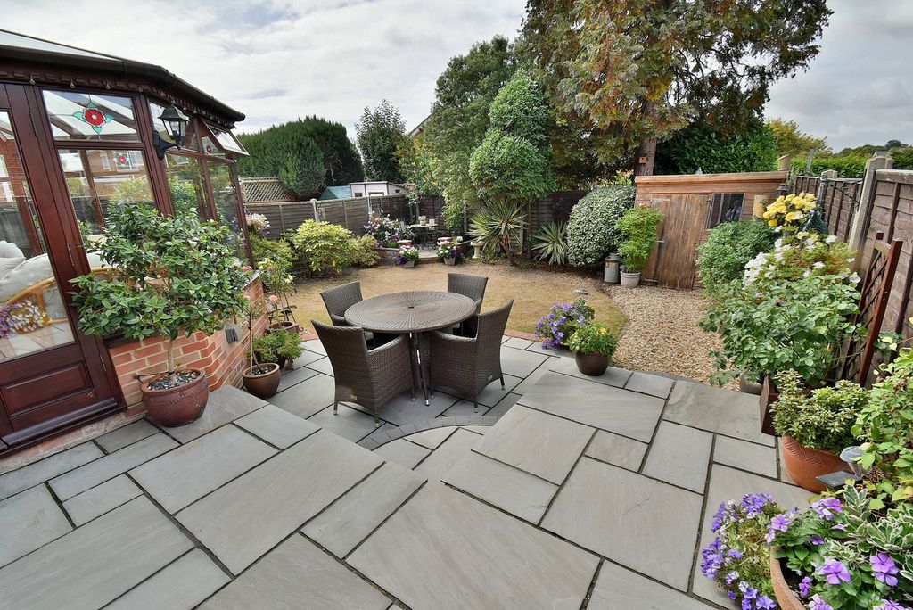 Property photo 2 of 15
