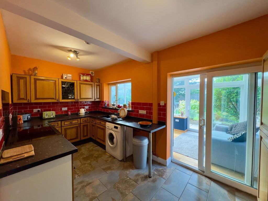 Property photo 3 of 17 Image00023.Jpeg