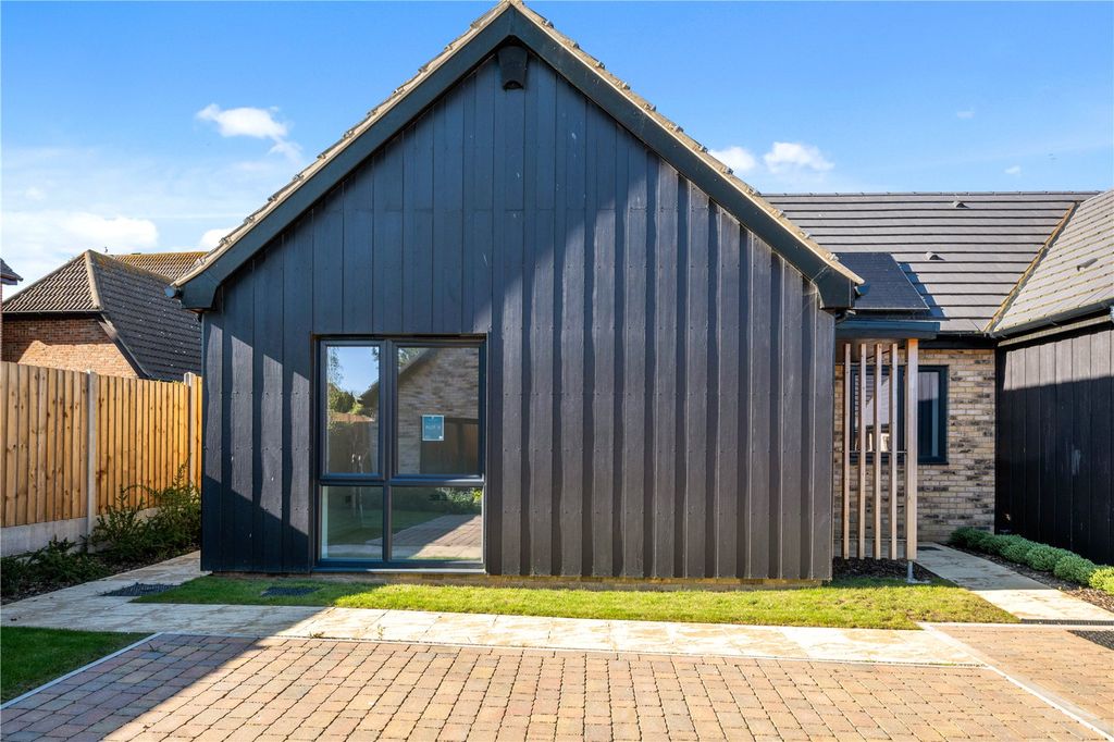 Property photo 1 of 10 Plot 9