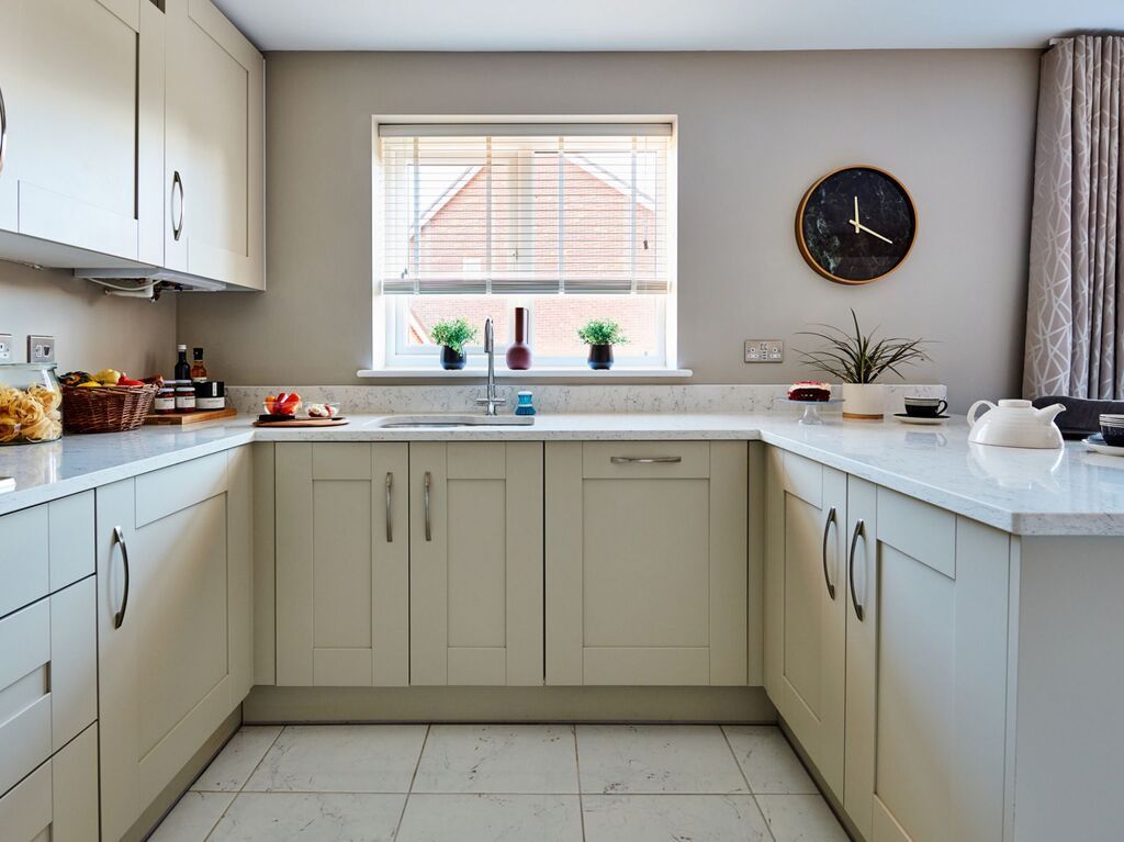 Property photo 3 of 9 Nredh_Bovis_Juniper_Interior_013