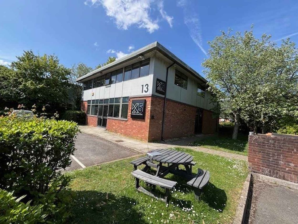 Property photo 2 of 15