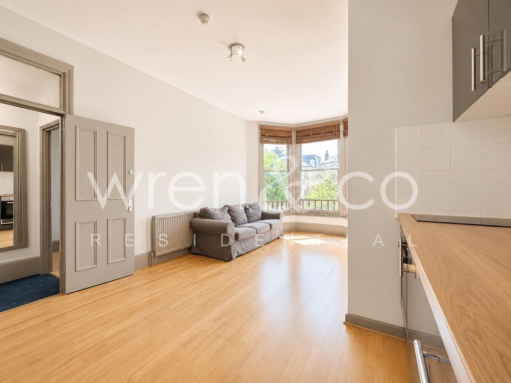 Property photo 2 of 11 Gallery