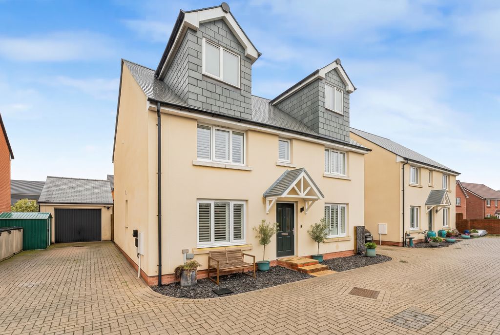 Property photo 1 of 16 44_92061