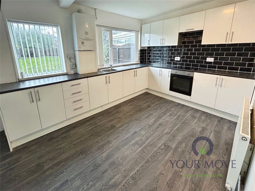 Property photo 2 of 13 Kitchen/ Dining