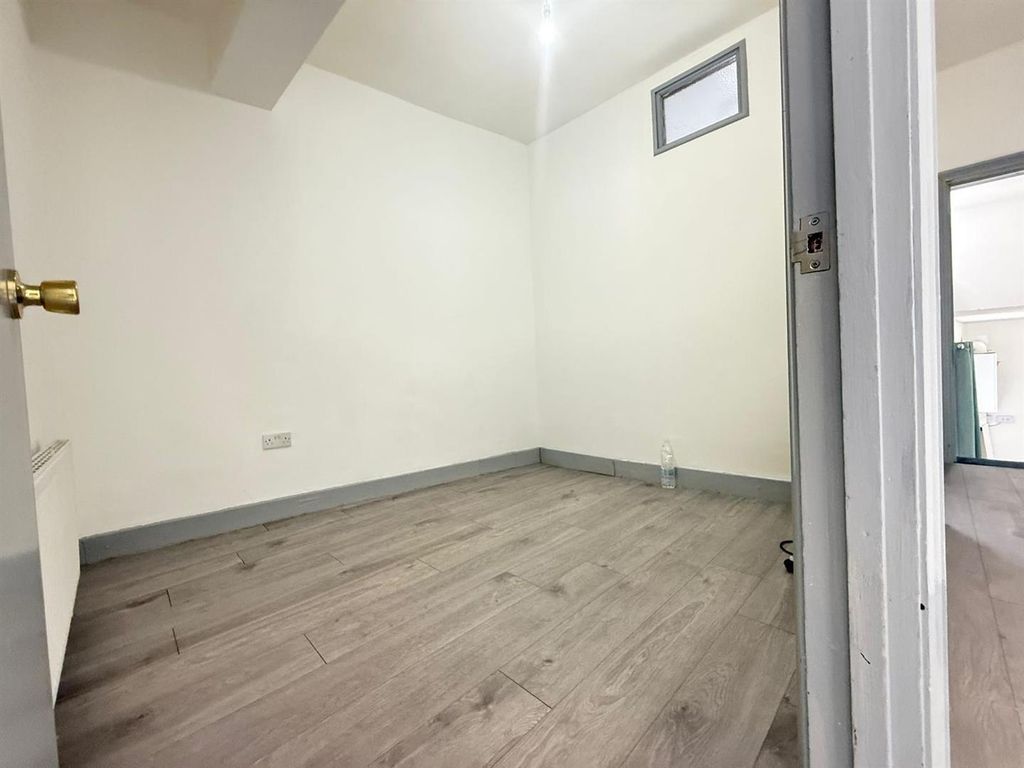 Property photo 2 of 6 Photo-2026-01-30-10-37-39.Jpg