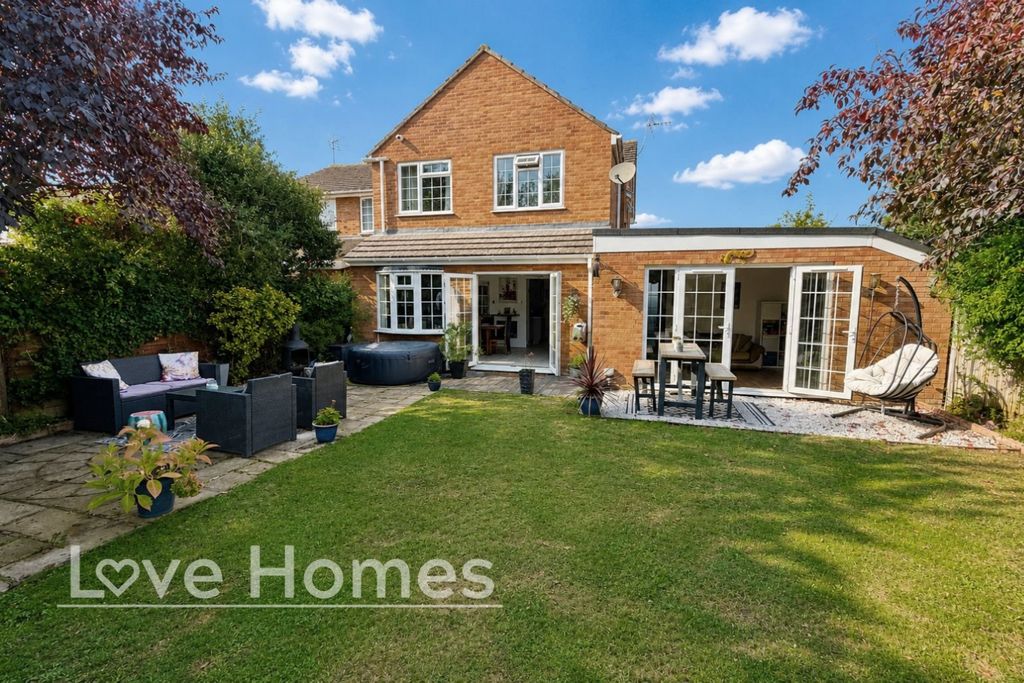 Property photo 1 of 25 5543560