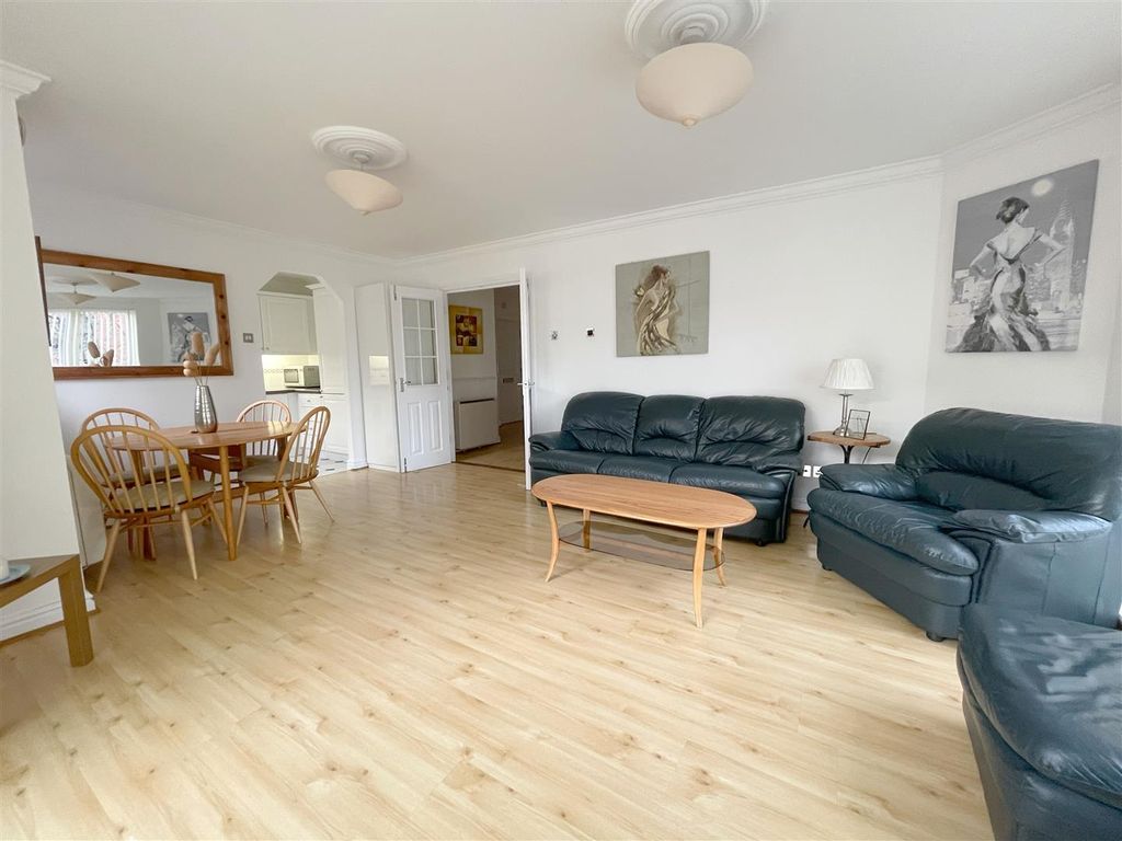 Property photo 2 of 17 Img_6283.Jpeg