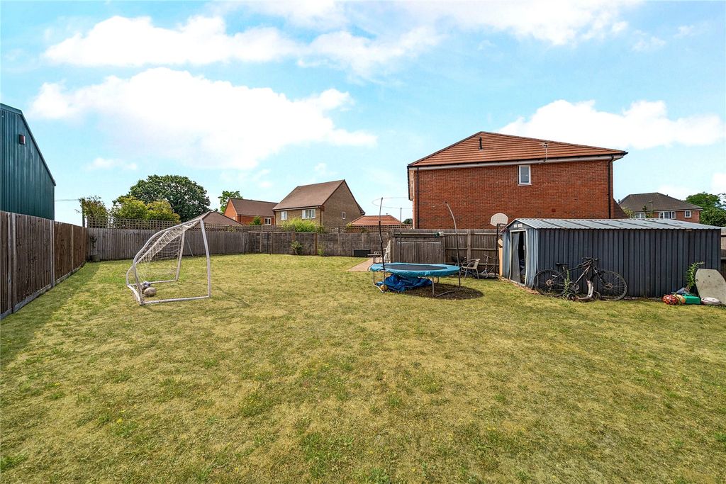 Property photo 3 of 14 Picture No. 25