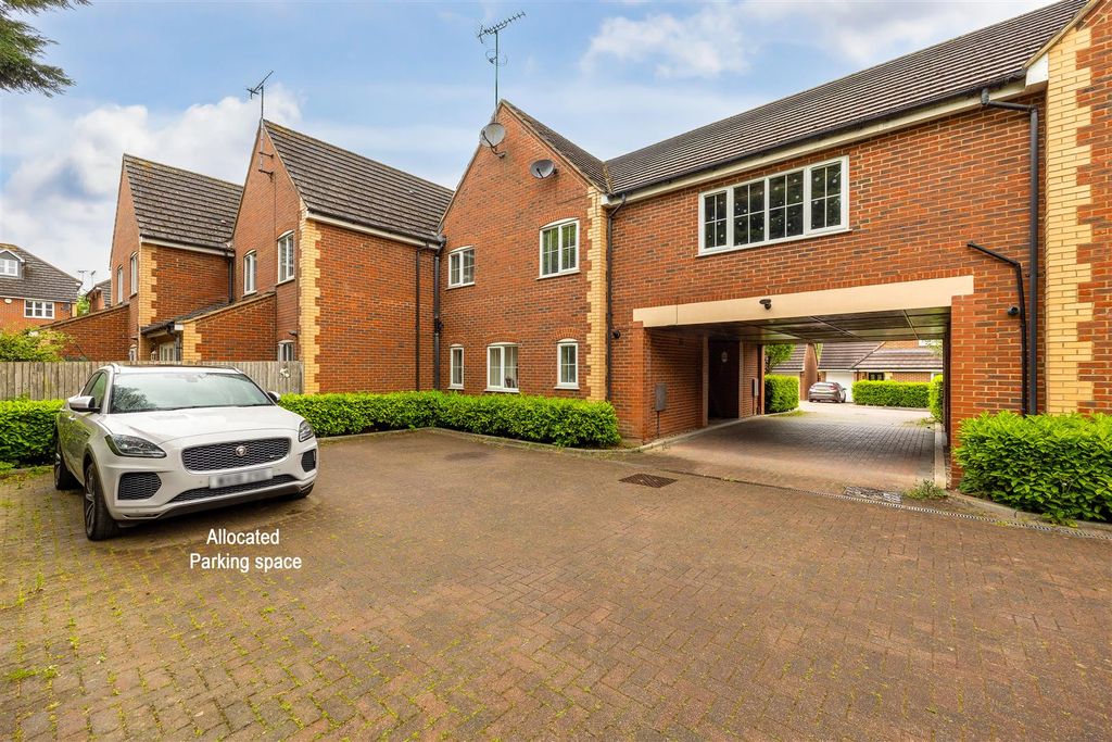 Property photo 3 of 24 Photo-102.Jpg