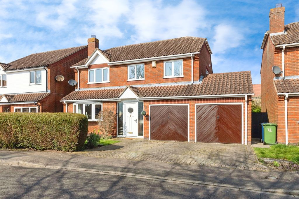 Property photo 1 of 17