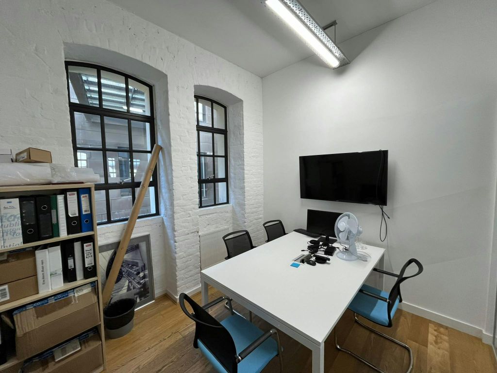 Property photo 3 of 7 5935F17A-F107-4Af6-87cc-Cb86A4Aa5E0B.Jpg