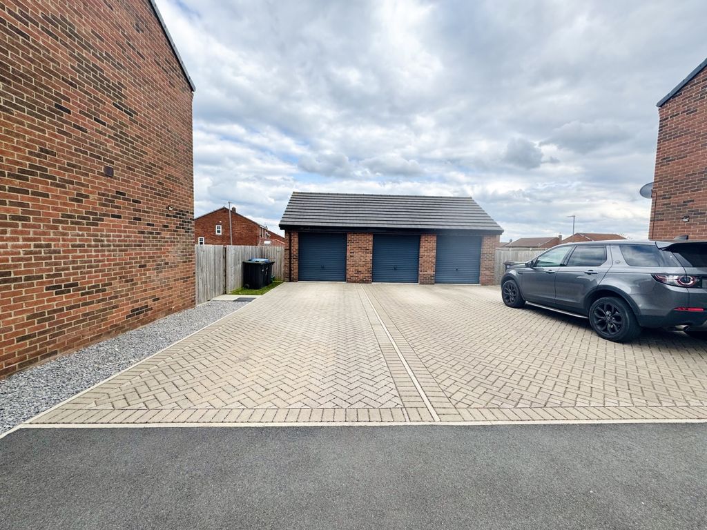 Additional image 26 of 4 bed detached house for saleOakfield Gardens, Peterlee, Durham SR8